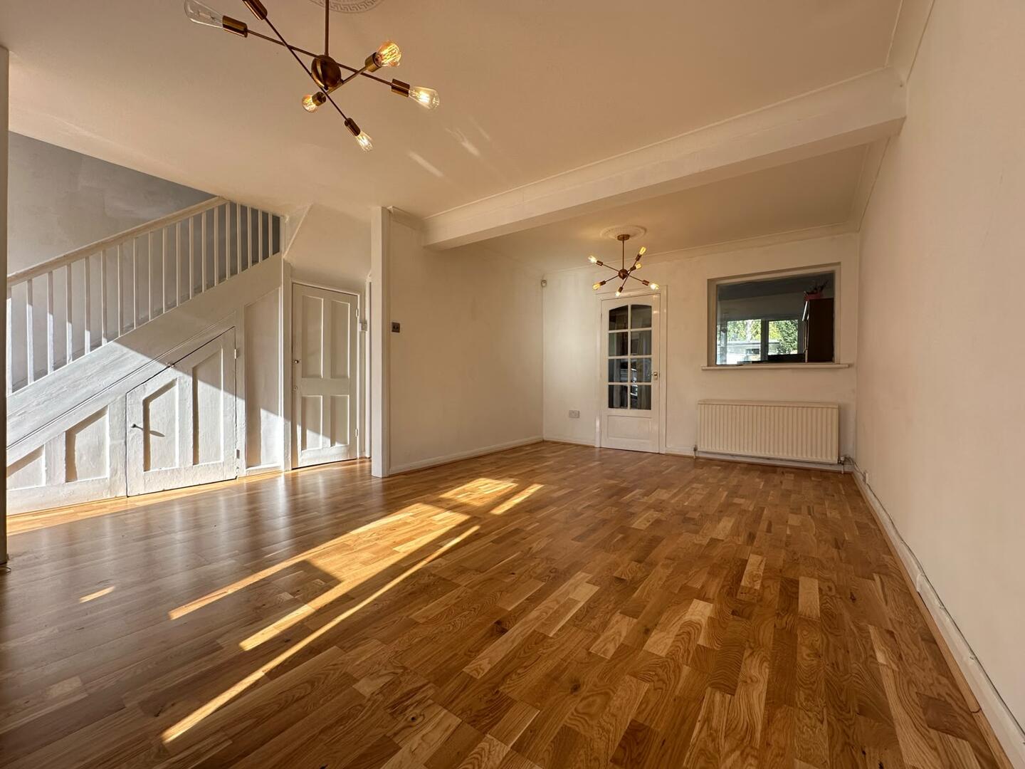 3 bed property in Littlefield Road, London